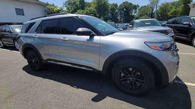 2020 Ford Explorer Base