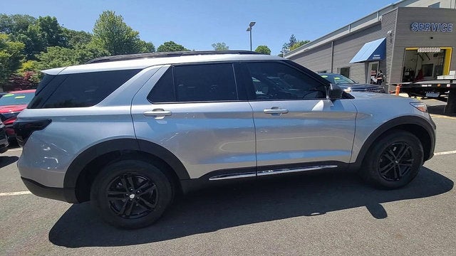 2020 Ford Explorer Base