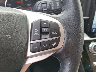 2023 Ford Explorer Base