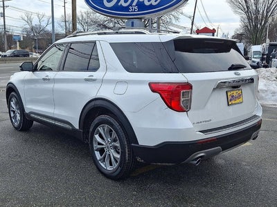 2023 Ford Explorer Base