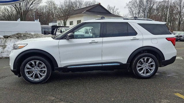 2023 Ford Explorer Base