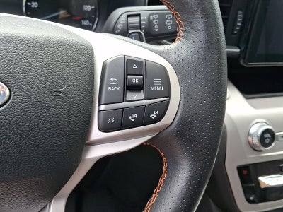 2023 Ford Explorer Base