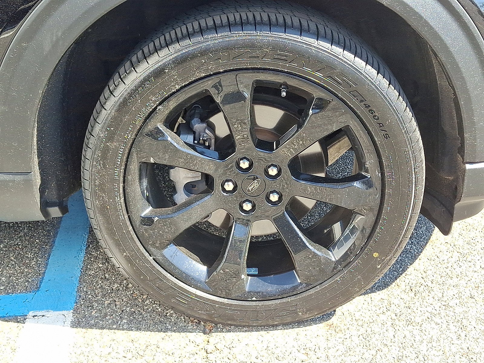 2024 Ford Explorer ST-Line