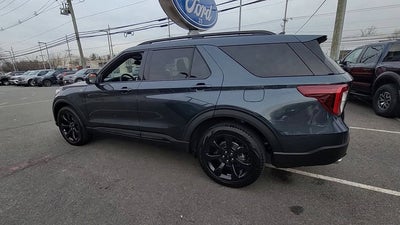 2022 Ford Explorer ST-Line