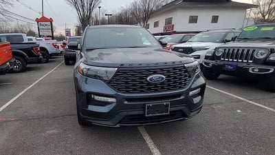 2022 Ford Explorer ST-Line
