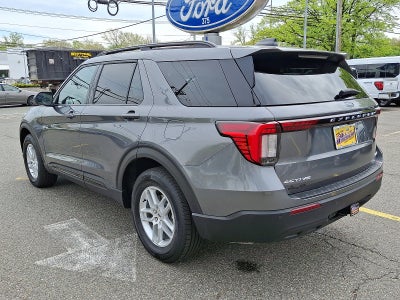 2026 Ford Explorer Base