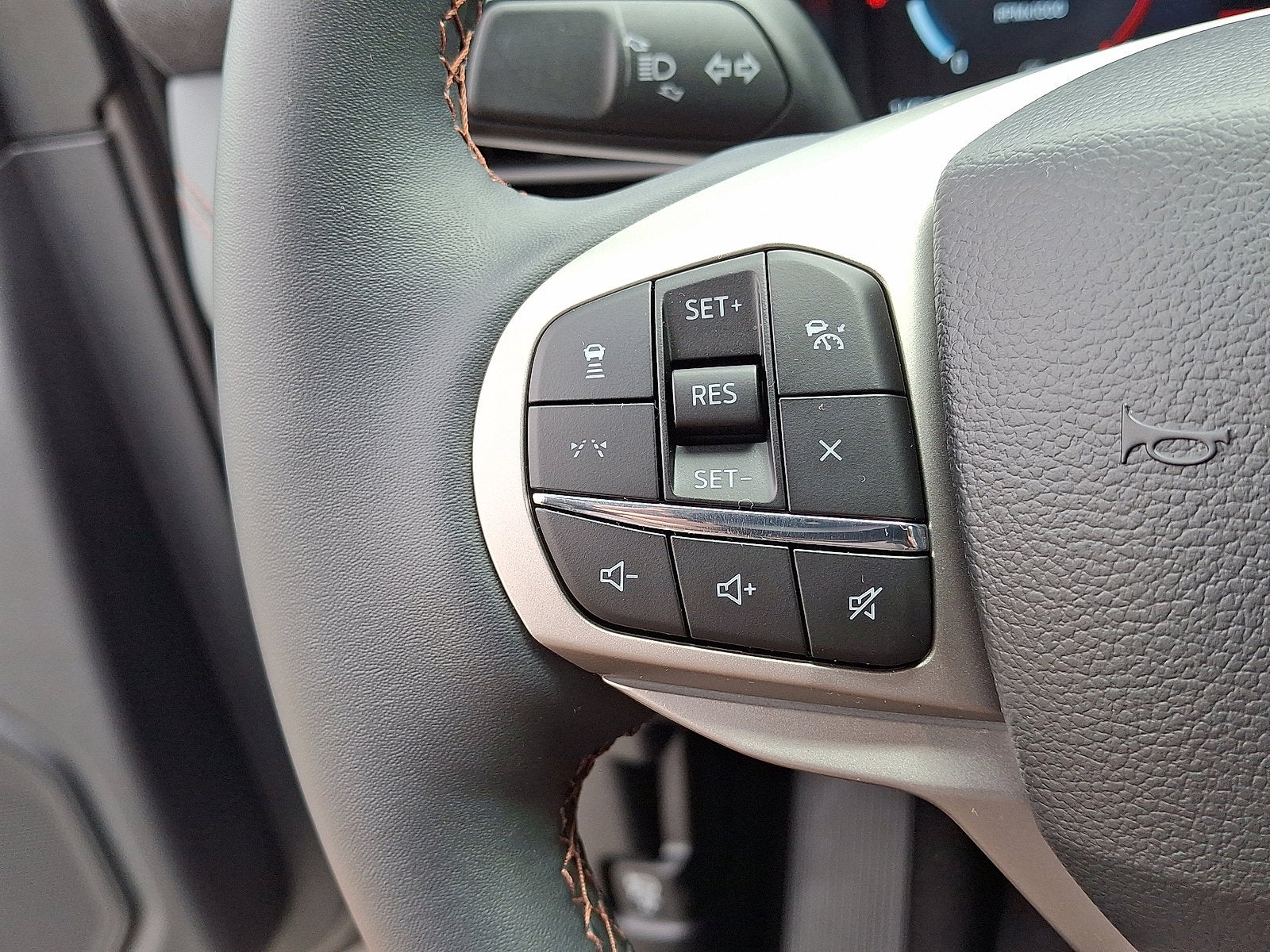 2026 Ford Explorer Base