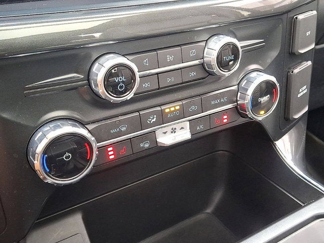 2022 Ford F-150 Base