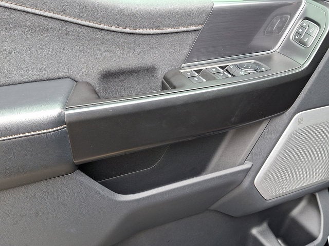 2022 Ford F-150 Base