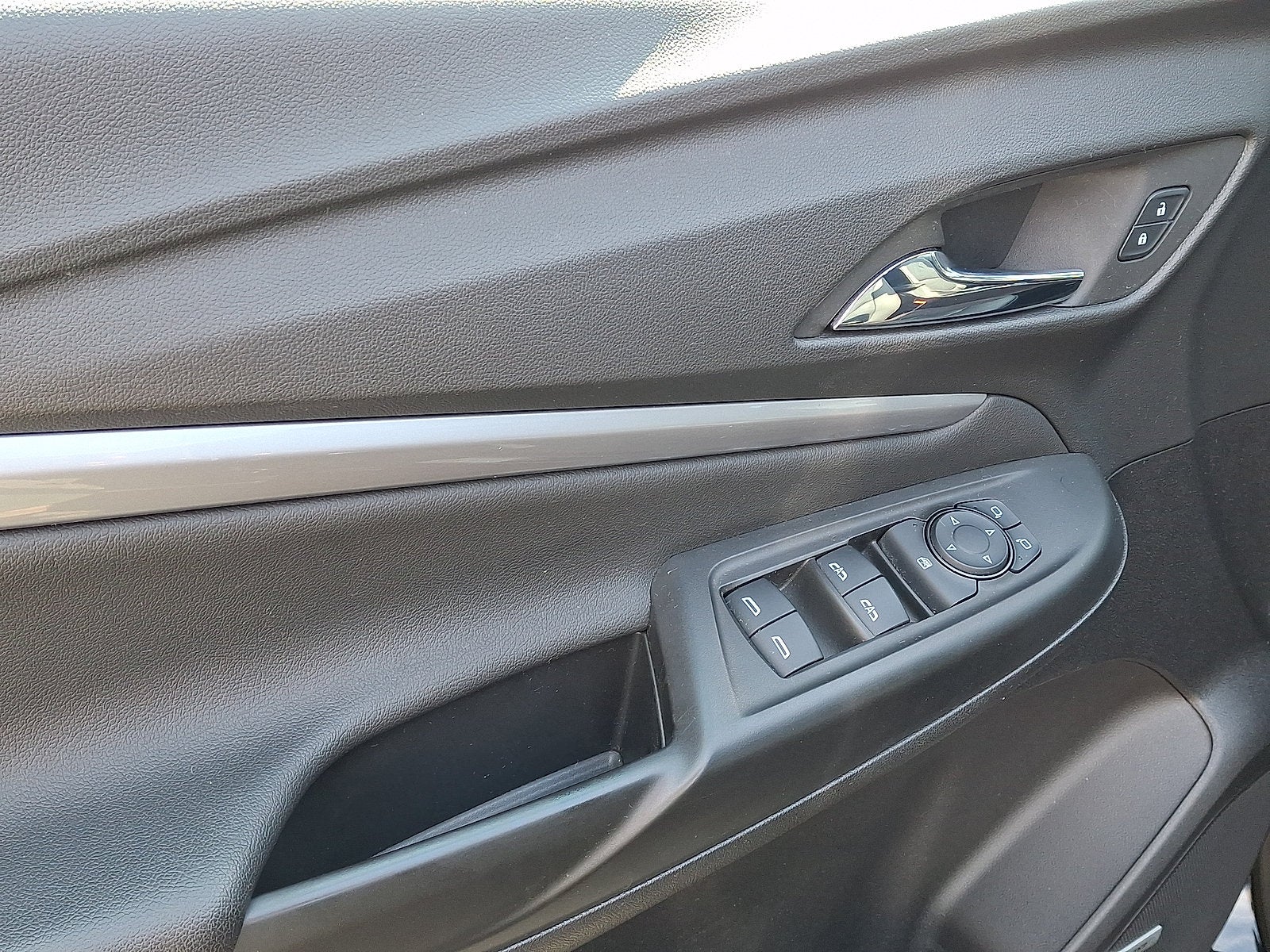 Used 2023 Chevrolet Bolt EUV Premier with VIN 1G1FZ6S09P4175679 for sale in Paramus, NJ
