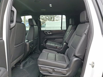 2022 Chevrolet Suburban Base