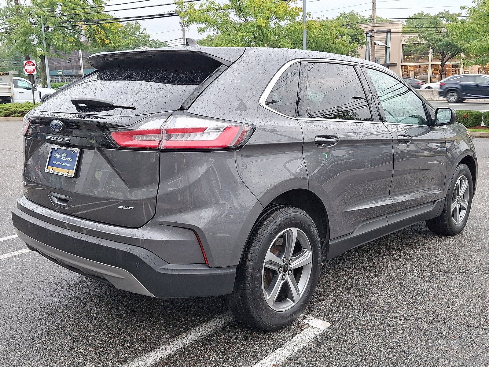 2023 Ford Edge Base