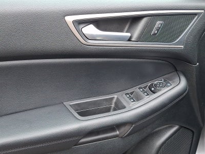 2023 Ford Edge Base