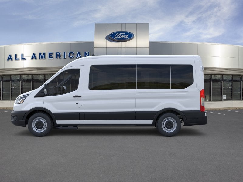 2025 Ford Transit Passenger Wagon Base