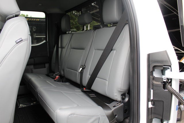 2025 Ford Chassis Cab F-550® XL