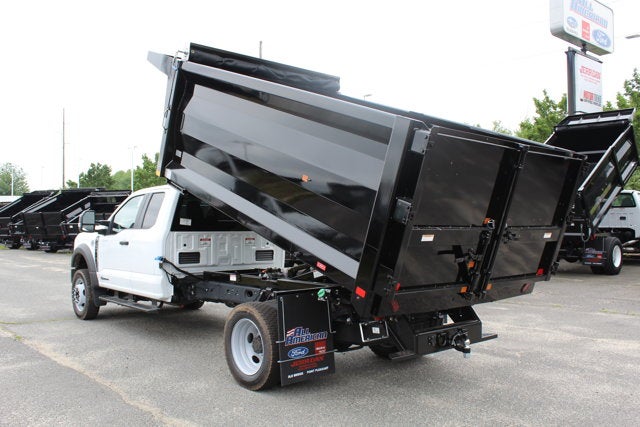 2025 Ford Chassis Cab F-550® XL