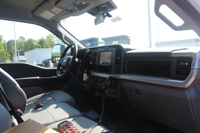 2025 Ford Open Service Utility 11 FT Crane Super Cab F550 4x4