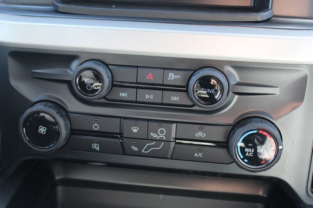 2026 Ford F-550 Jerr-Dan 6-Ton Steel XLP SD Carrier