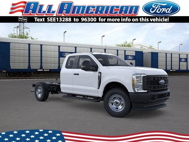 2025 Ford Chassis Cab F-350® XL