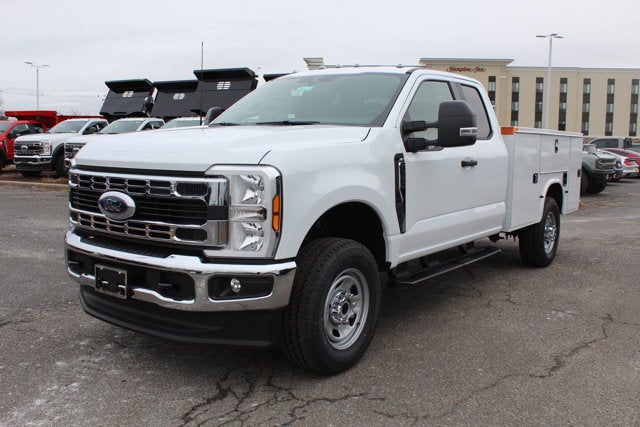 2026 Ford Chassis Cab F-350® XL