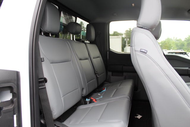 2025 Ford Chassis Cab F-350® XL