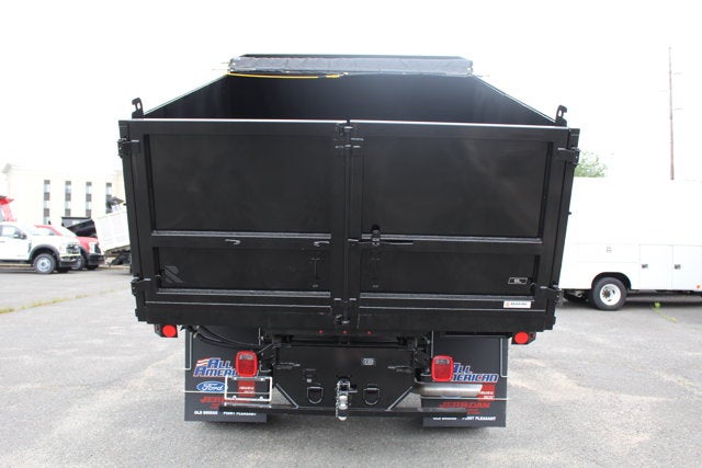 2025 Ford Chassis Cab F-350® XL