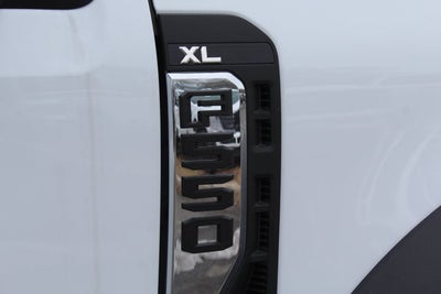 2025 Ford Chassis Cab F-550® XL