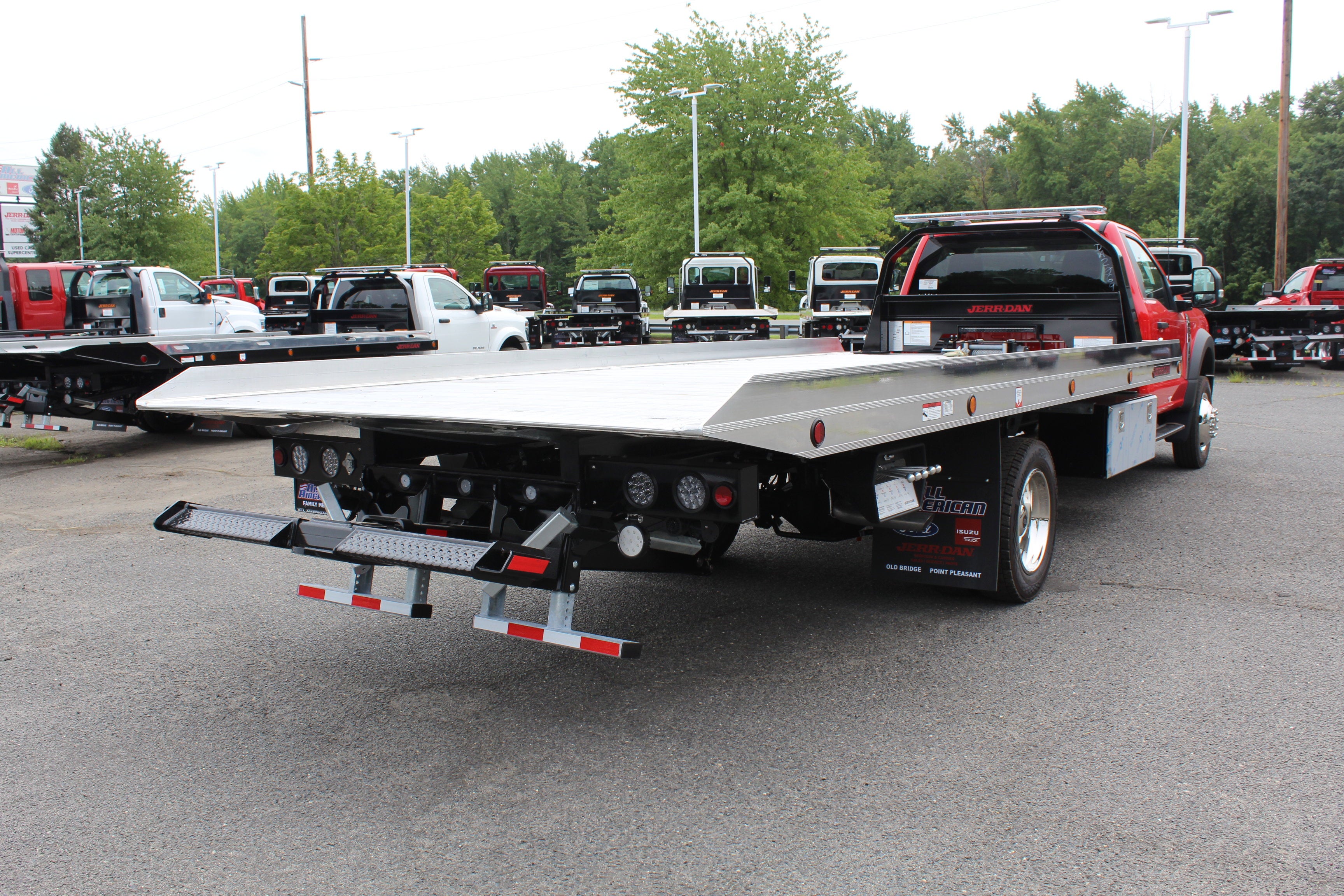 2026 Ford F-550 Jerr-Dan 6-Ton Aluminum XLP SD Carrier