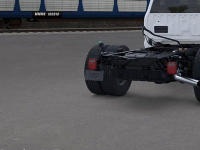 2025 Ford Chassis Cab F-600® XL