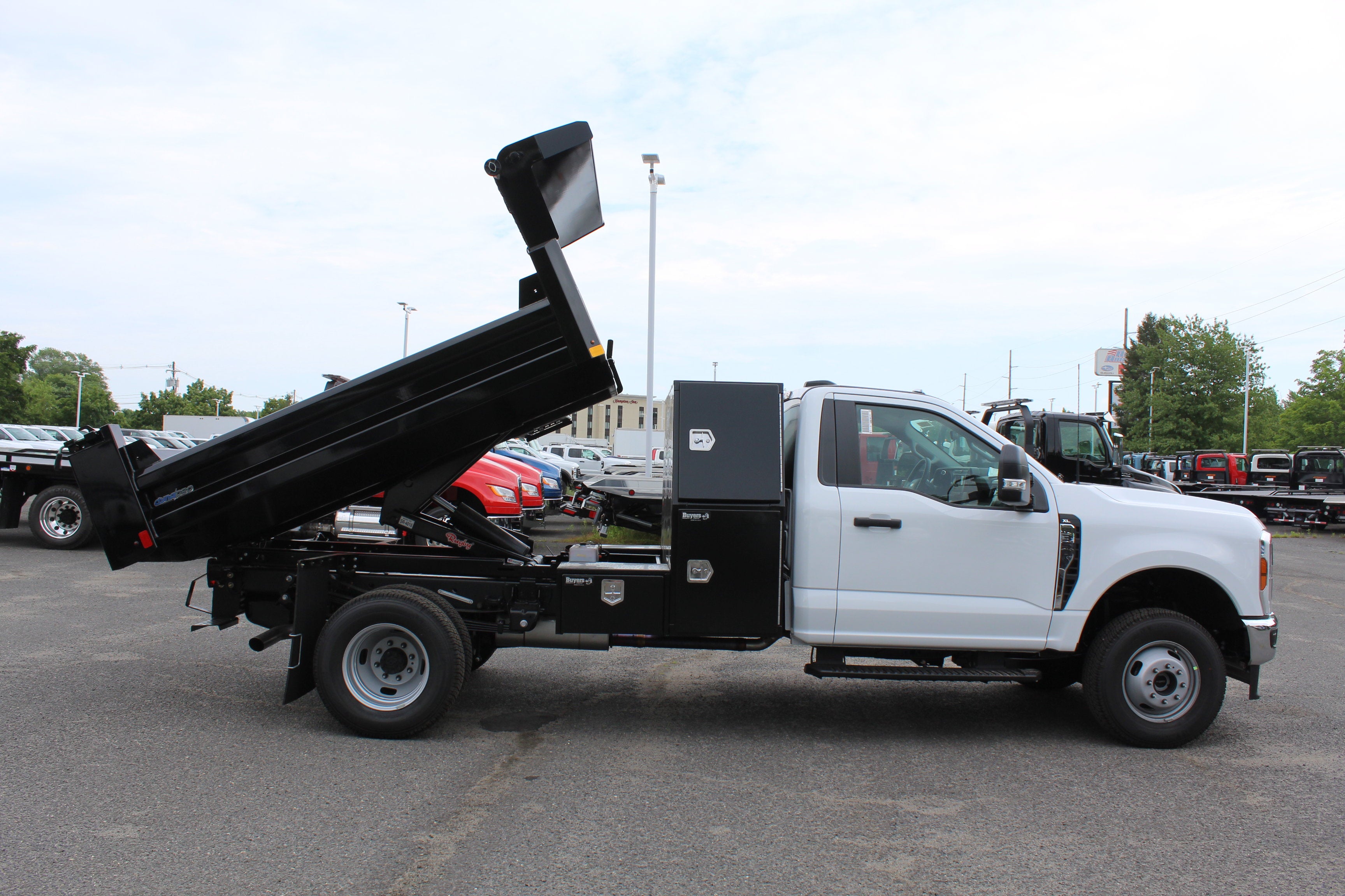 2026 Ford Chassis Cab F-350® XL