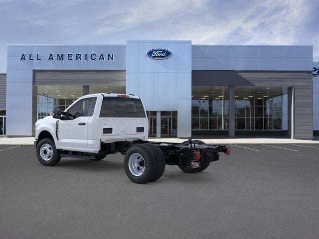 2026 Ford Chassis Cab F-350® XL