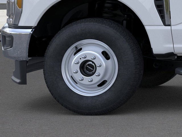 2026 Ford Chassis Cab F-350® XL