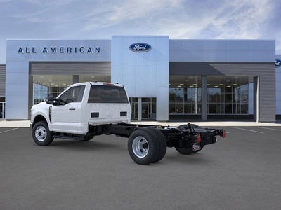 2026 Ford Super Duty F-350 DRW XL VRL 12 FT Vented Landscape