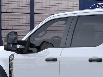 2026 Ford Super Duty F-550 DRW XL