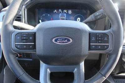 2026 Ford Chassis Cab F-550® LARIAT®