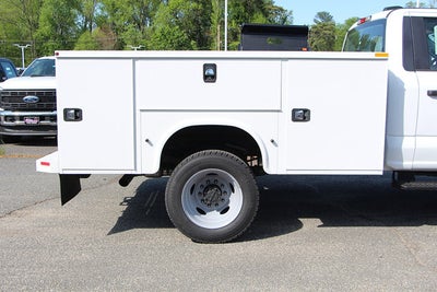 2025 Ford Chassis Cab F-450® XL