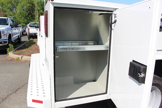 2025 Ford Chassis Cab F-450® XL