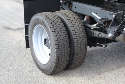 2025 Ford Chassis Cab F-550® XL