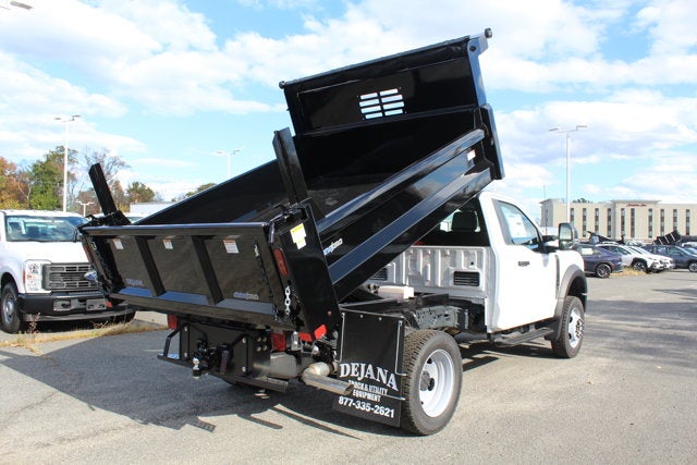 2025 Ford Chassis Cab F-550® XL
