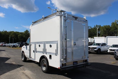 2026 Ford Econoline Cutaway E-350 SRW