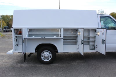 2027 Ford Econoline Cutaway E-350 SRW