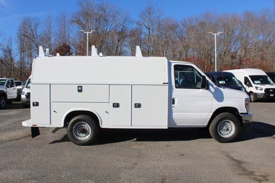 2026 Ford Econoline Cutaway E-350 SRW