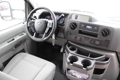 2026 Ford Econoline Cutaway E-450 DRW