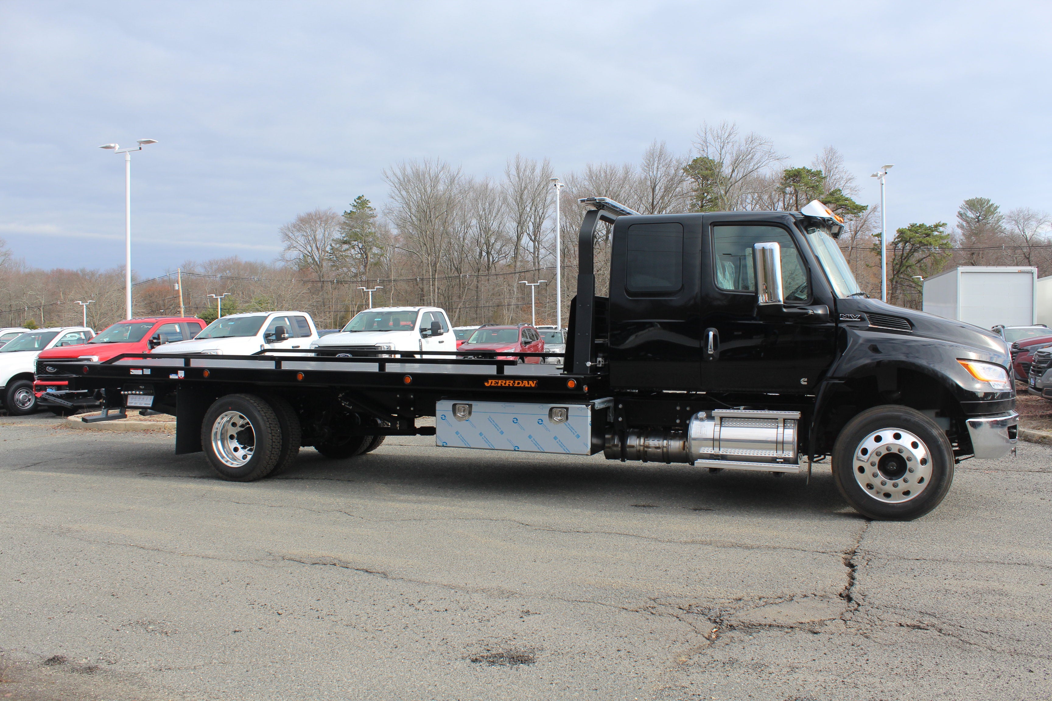 2026 International MV607 Jerr-Dan 6-Ton Steel XLP SD Carrier