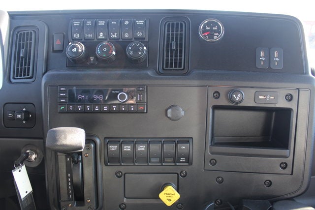 2026 International MV607 Jerr-Dan 6-Ton Dual-Angle Steel XLP SD Carrier