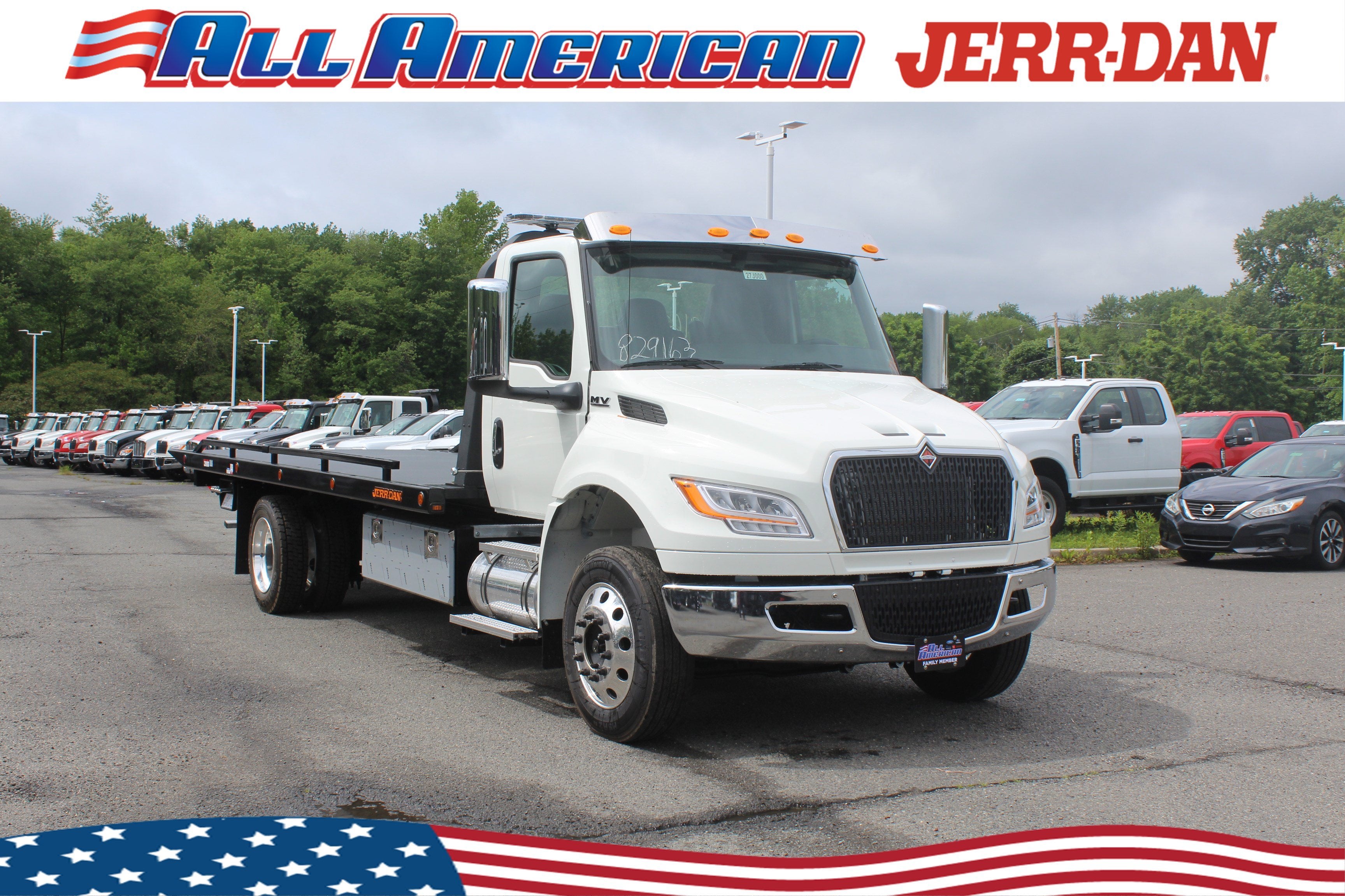 2027 International MV607 Jerr-Dan 6-Ton Steel XLP SD Carrier