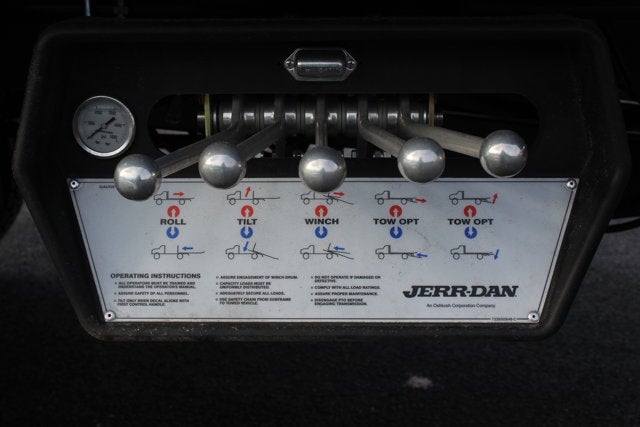 2025 International MV607 Jerr-Dan 6-Ton Aluminum XLP SD Carrier