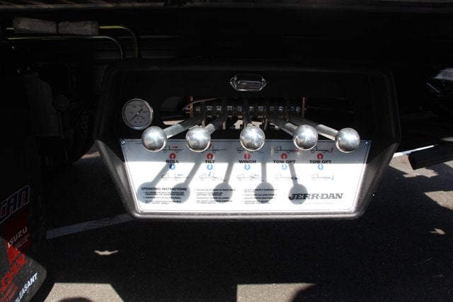 2025 Peterbilt 536 22' Aluminum XLP Jerr-Dan Carrier