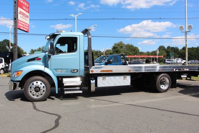 2025 Peterbilt 536 22' Aluminum XLP Jerr-Dan Carrier