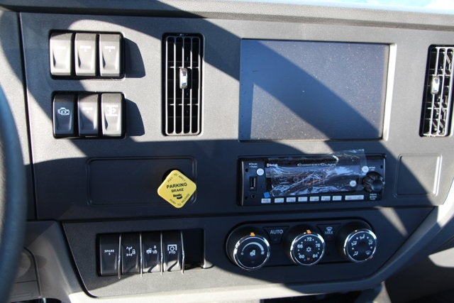 2025 Peterbilt 536 22 FT Steel 4x2 Carrier Jerr-Dan